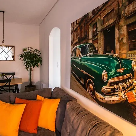 The Coffee House 트리칼라