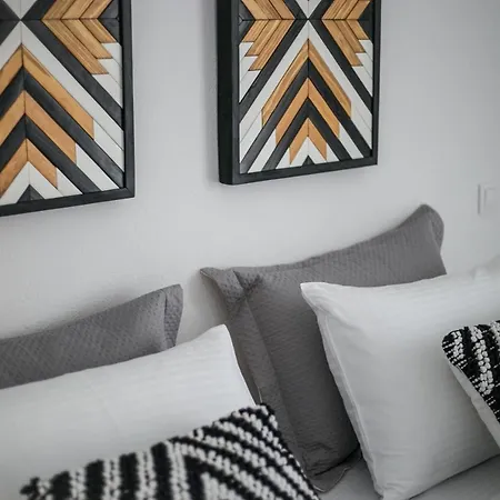 아파트 The Coffee House